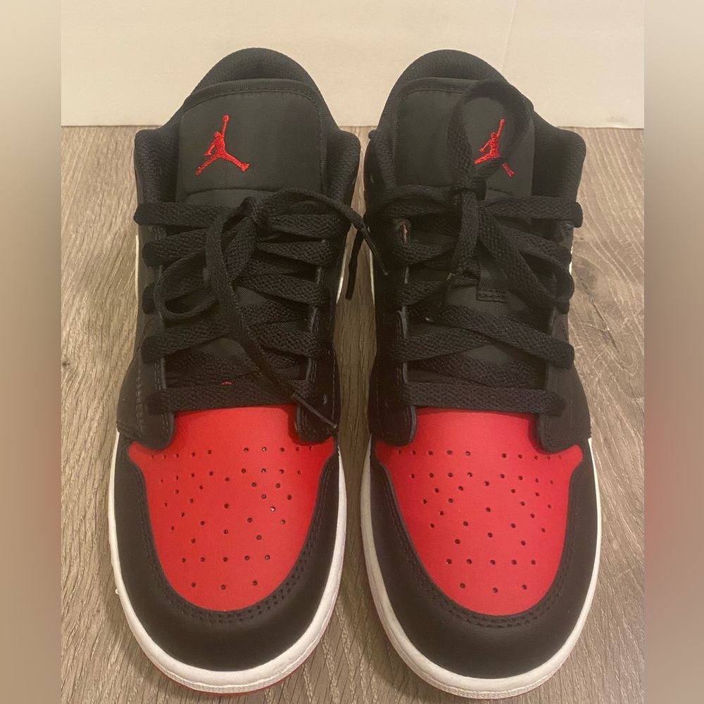 Jordan 1 Low Alternate Bred Toe GS (Youth)